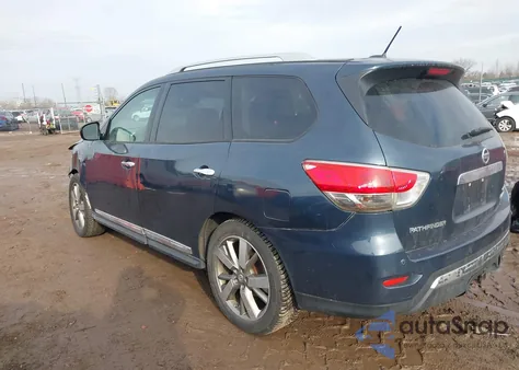 2015 Nissan Pathfinder Platinum из США, поврежденный, VIN 5N1AR2MM7FC638736